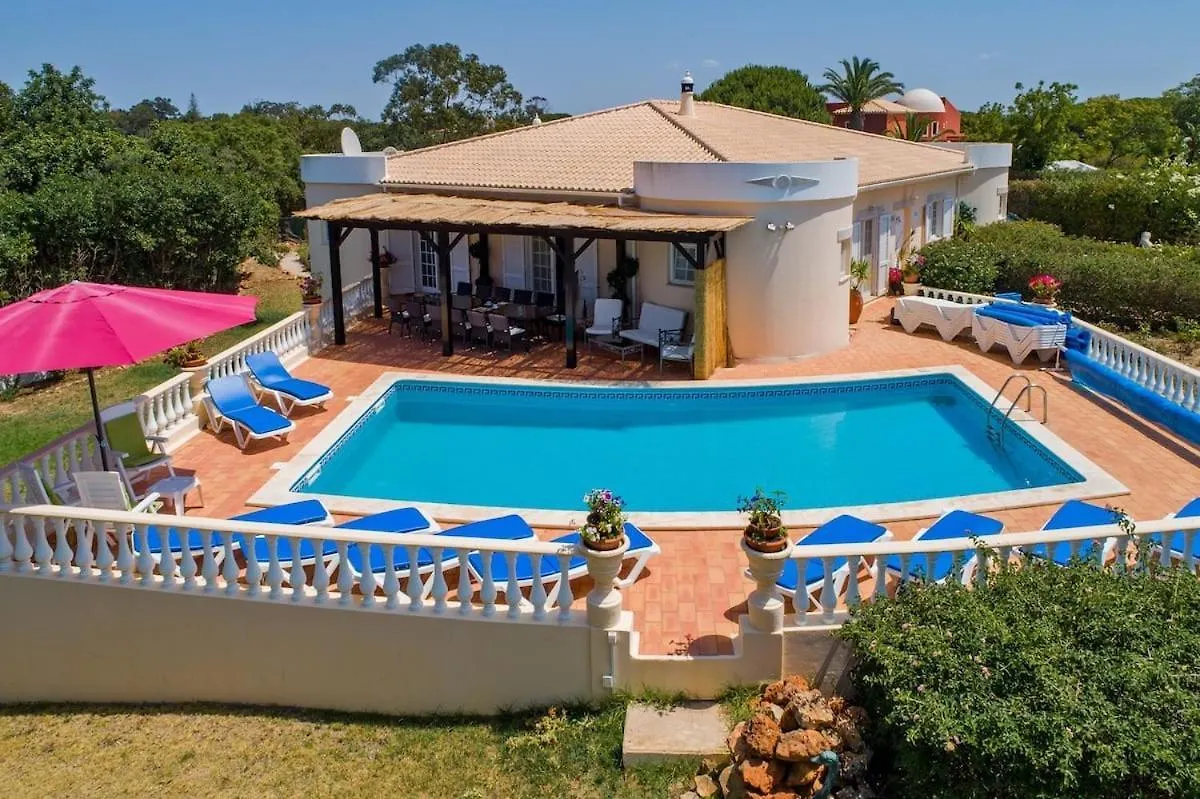 Cosy Carvoeiro Villa 5 Bedrooms Casa Solara Table Tennis Table Private Pool Alporchinhos Porches  Porches (Algarve)