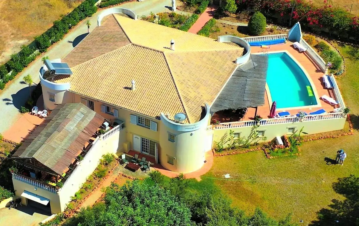 Cosy Carvoeiro Villa 5 Bedrooms Casa Solara Table Tennis Table Private Pool Alporchinhos Porches  Portugal