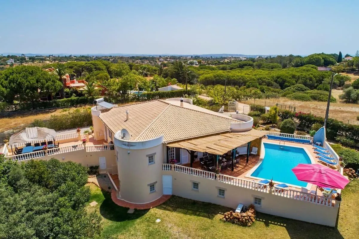 Cosy Carvoeiro Villa 5 Bedrooms Casa Solara Table Tennis Table Private Pool Alporchinhos Porches  0*, Porches (Algarve)