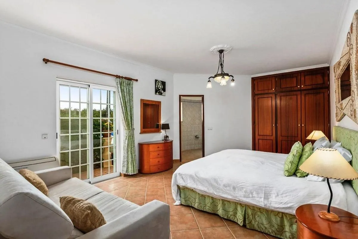Cosy Carvoeiro Villa 5 Bedrooms Casa Solara Table Tennis Table Private Pool Alporchinhos Porches  0*, Porches (Algarve) Portugal