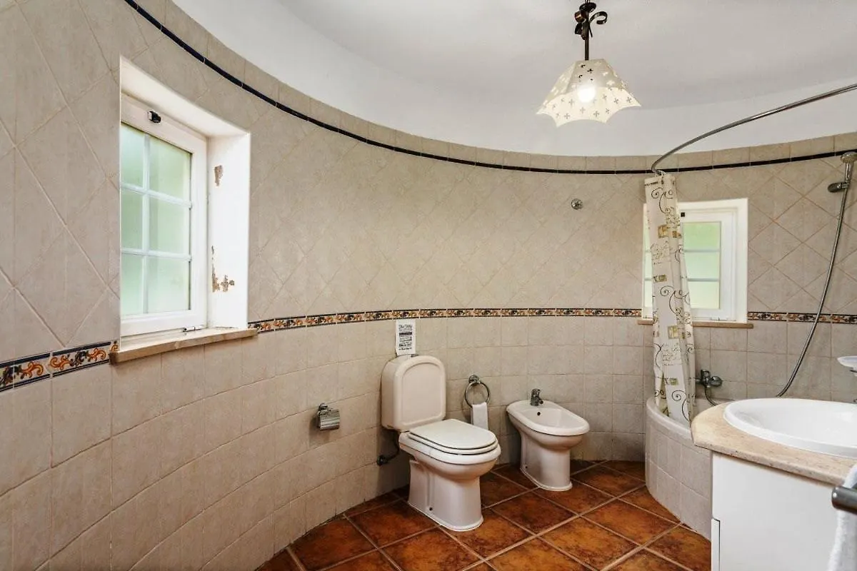 Cosy Carvoeiro Villa 5 Bedrooms Casa Solara Table Tennis Table Private Pool Alporchinhos Porches  Portugal