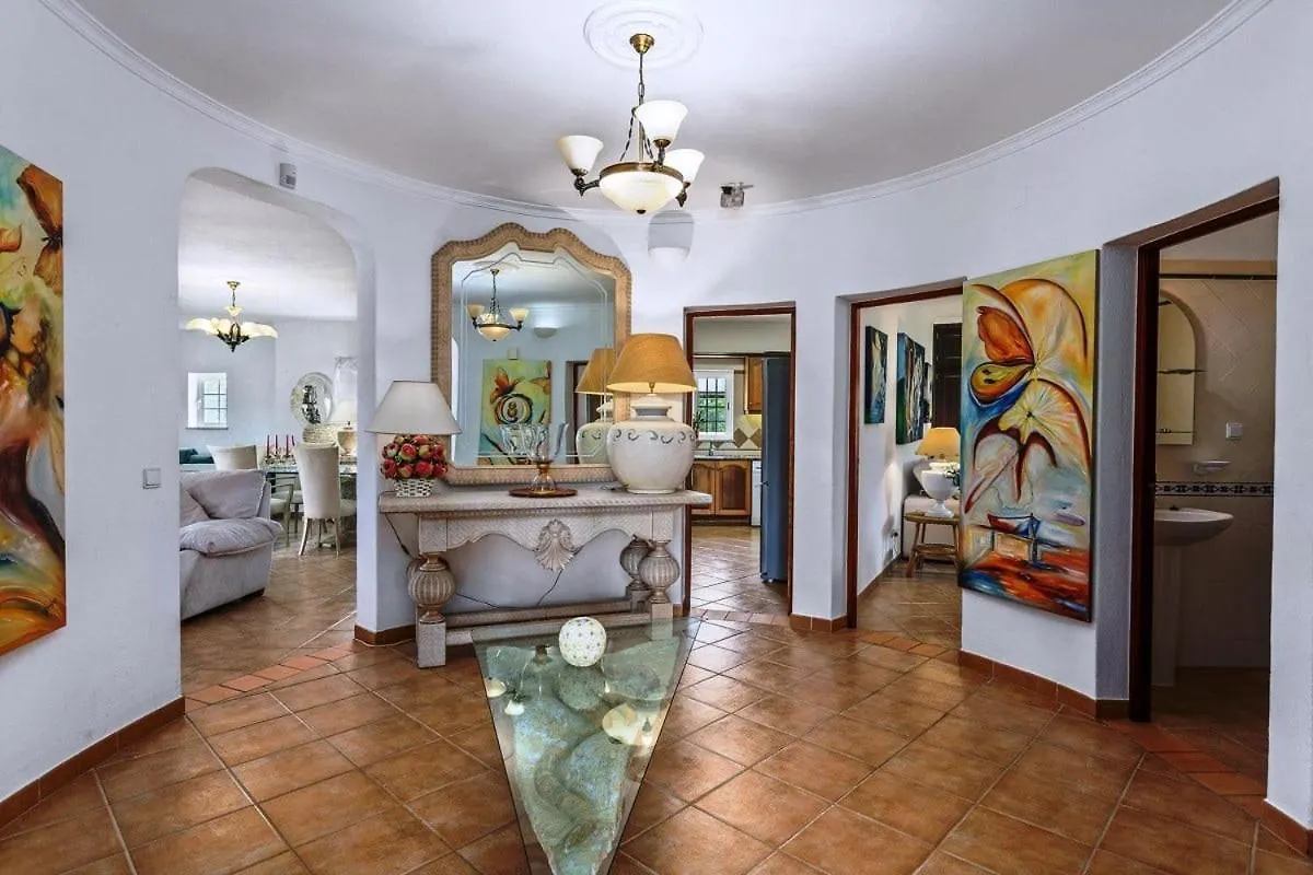 Cosy Carvoeiro Villa 5 Bedrooms Casa Solara Table Tennis Table Private Pool Alporchinhos Porches   Porches (Algarve)