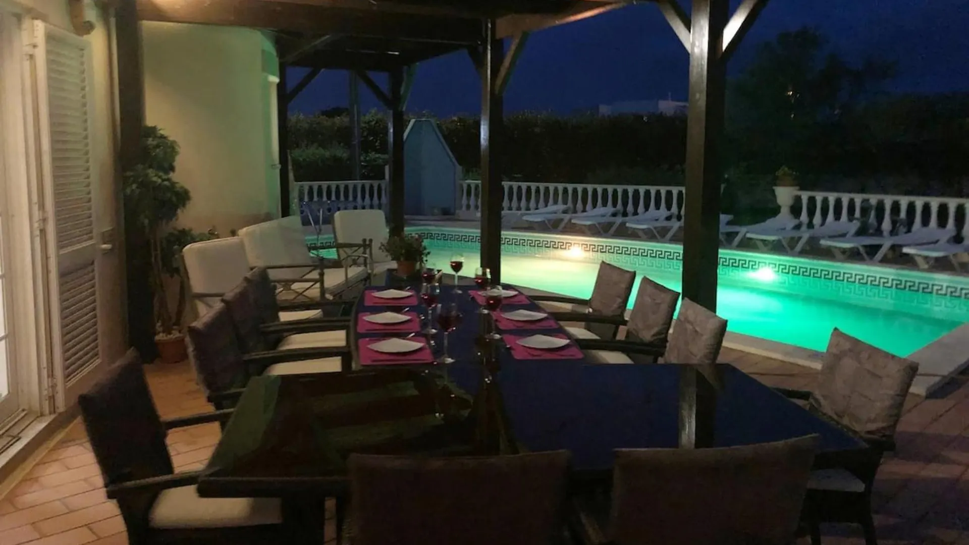 Cosy Carvoeiro Villa 5 Bedrooms Casa Solara Table Tennis Table Private Pool Alporchinhos Porches   Porches (Algarve)