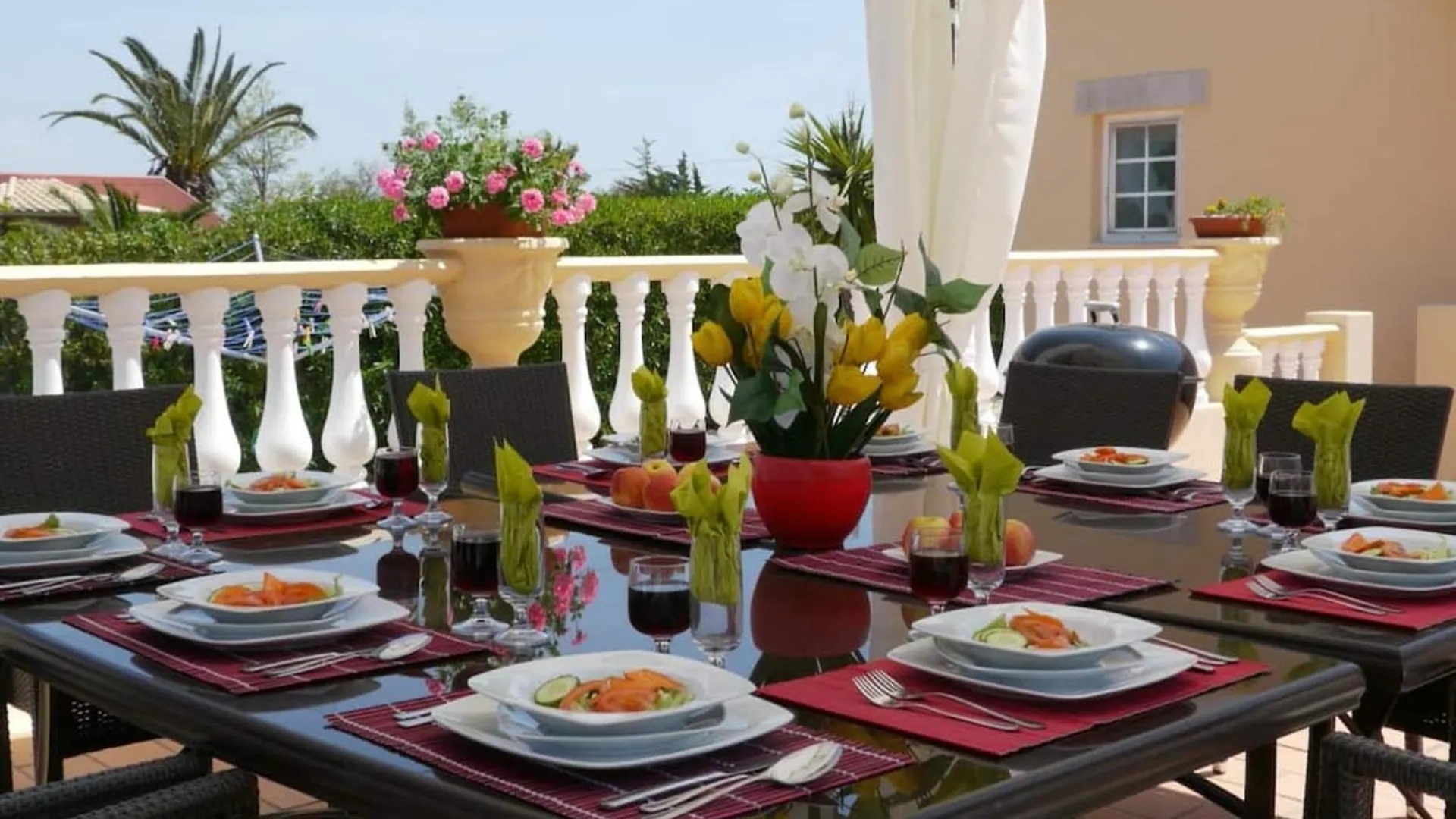 Cosy Carvoeiro Villa 5 Bedrooms Casa Solara Table Tennis Table Private Pool Alporchinhos Porches  Portugal