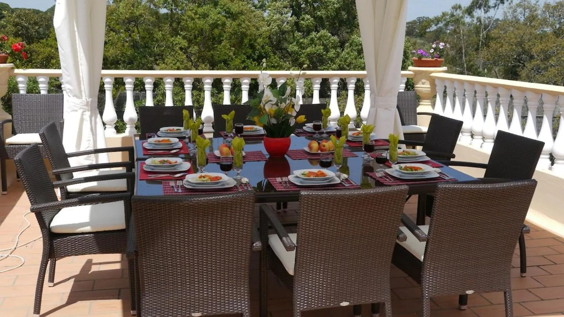 Cosy Carvoeiro Villa 5 Bedrooms Casa Solara Table Tennis Table Private Pool Alporchinhos Porches  Porches (Algarve)
